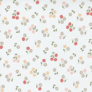 5173 11 CLOUD - COUNTRY ROSE/by Lella Boutique for Moda Fabrics